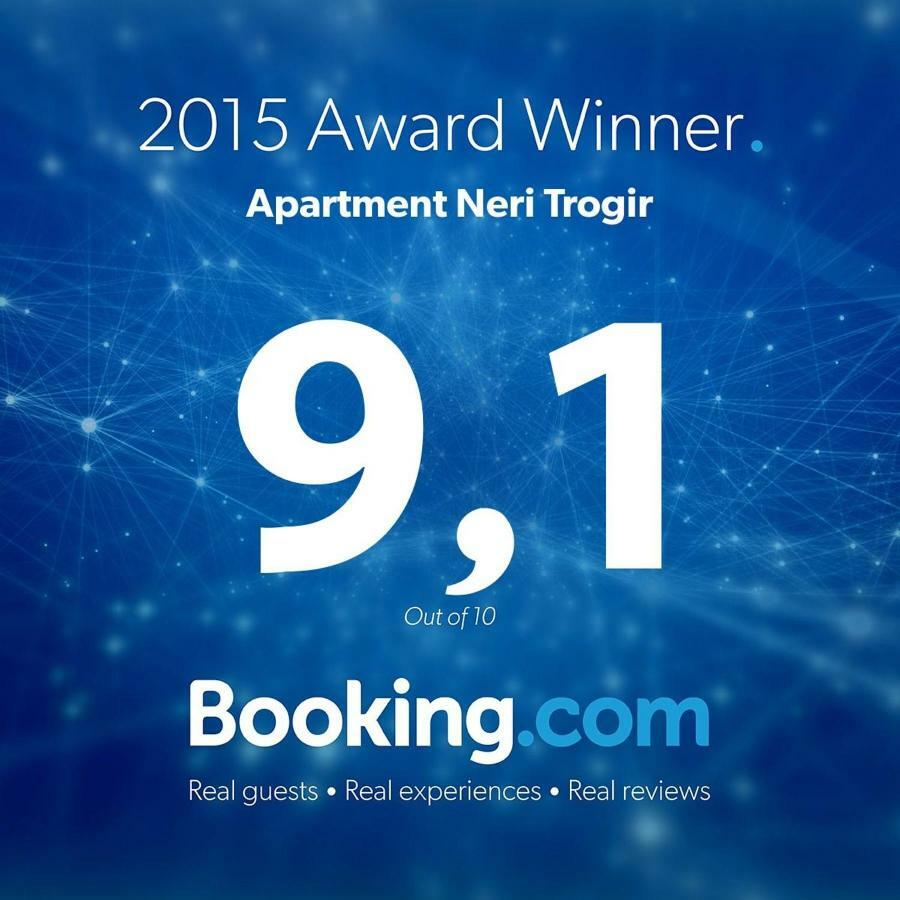 Apartment Neri โตรกีร์ ภายนอก รูปภาพ